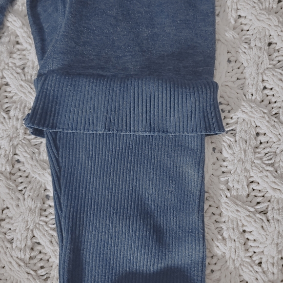 Aerie Over The Knee Leg Warmer Blue High-Rise Leggings - Picture 11 of 16